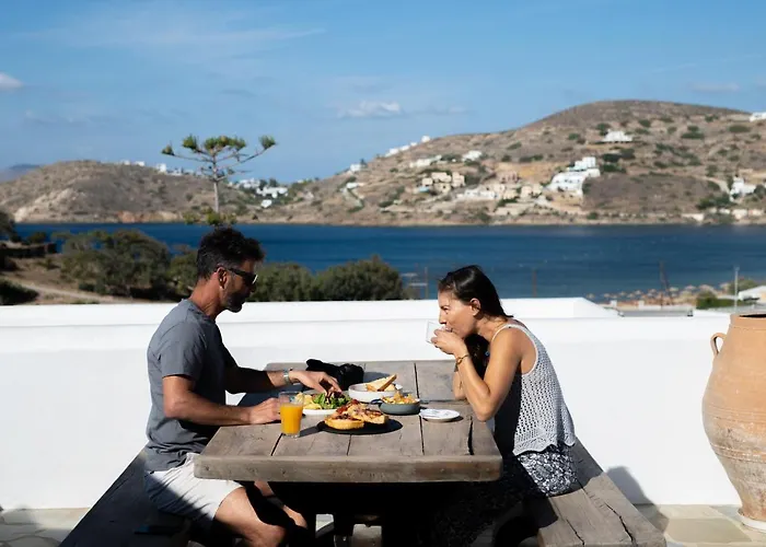 Kritikakis Village 3* イオス島 チョーラ