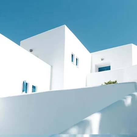 Kritikakis Village Chora