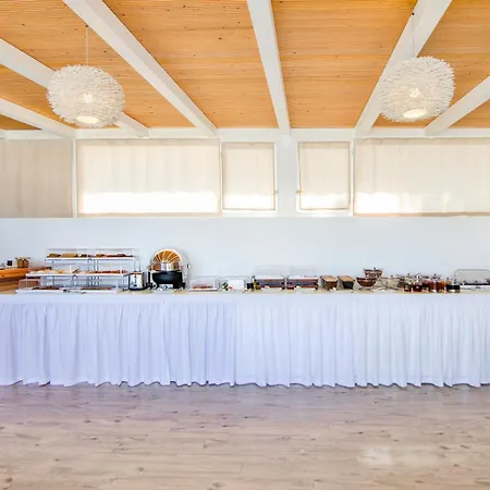 Kritikakis Village Aparthotel 3*